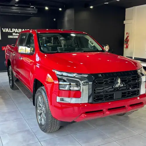 L200 2.4L GLS 6AT 4WD FULL 2026