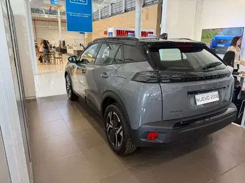 Peugeot 2008 1.0T Gt 2026