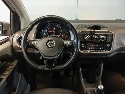Volkswagen Up! ! 5 Ptas Cross 2017