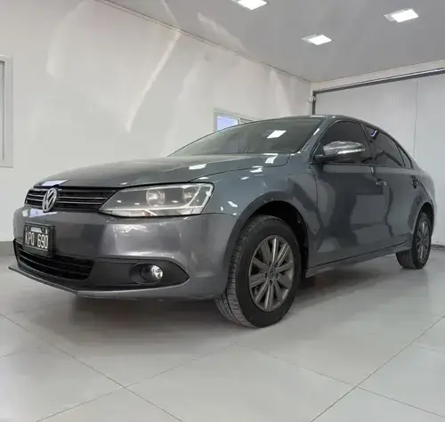 Volkswagen Vento 2.0 Advance I 110cv 2012
