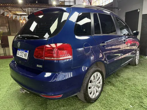 Volkswagen Suran 1.6 Comfortline 101cv 2016