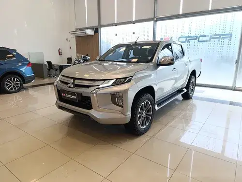 L200 2.4 Di-d High Power 181cv Cuero 2022