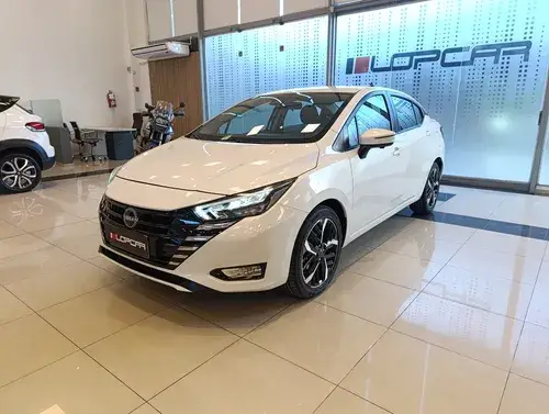Nissan Versa 1.6 Exclusive Cvt 2026