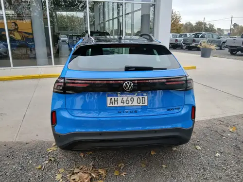 Volkswagen Nivus OUTFIT 200 TSI AT G1 2025