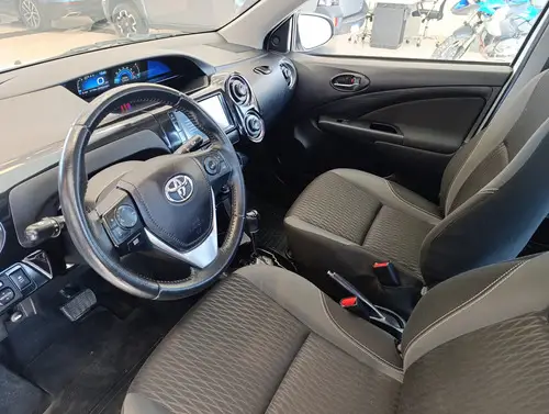 Toyota Etios 1.5 Sedan Xls Pack At 2023