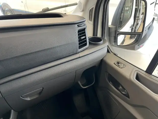 Ford TRANSIT MINI BUS MT 17+1 2026