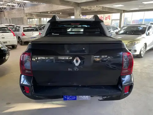 Renault Duster Oroch 2.0 Outsider Plus 2016