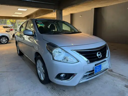 Nissan Versa 1.6 Advance Mt 2016