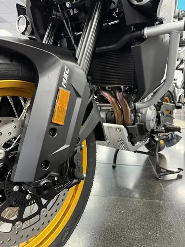 800 MT EXPLORE Touring 2026