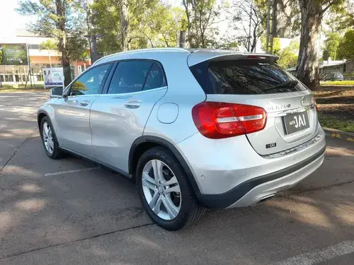 Mercedes-Benz Clase GLA 1.6 Gla200 Urban 156cv 2017
