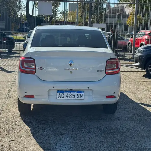 Renault Logan 1.6 Privilege 105cv 2018