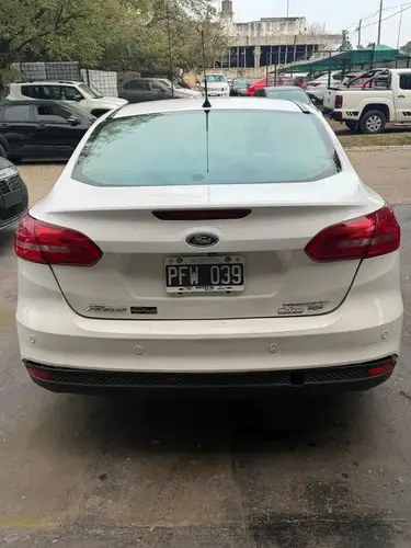 Ford Focus 2.0 Titanium 2015