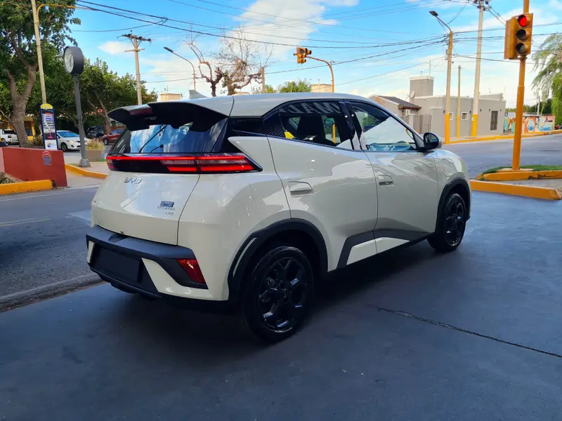 BYD DOLPHIN GS 2026