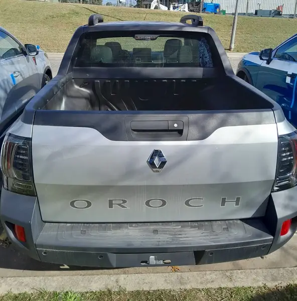 Renault Oroch Emotion 1.6 2026