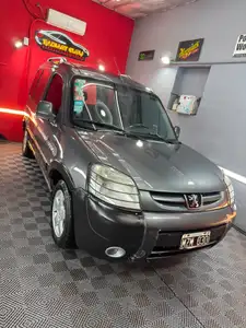 Peugeot PARTNER PATAGONICA 1.6N VTC PLUS GNC 2013