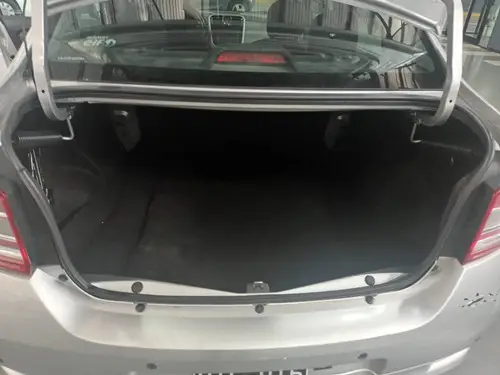 Renault Logan 1.6 Privilege 105cv 2015