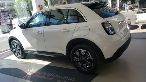 Fiat 600 hybrid 1.2 E-Dct 2026