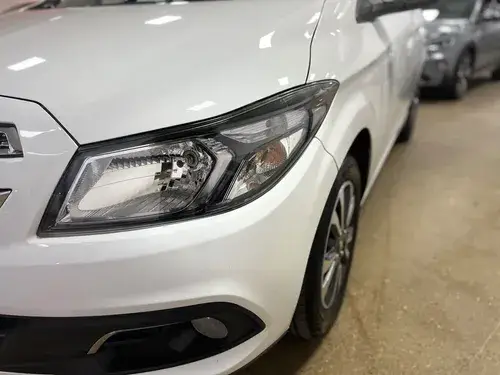 Chevrolet Onix 1.4 Ltz Mt 98cv 2015