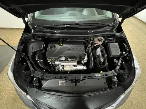 Chevrolet Cruze 5 1.4 Lt At 5p 2023