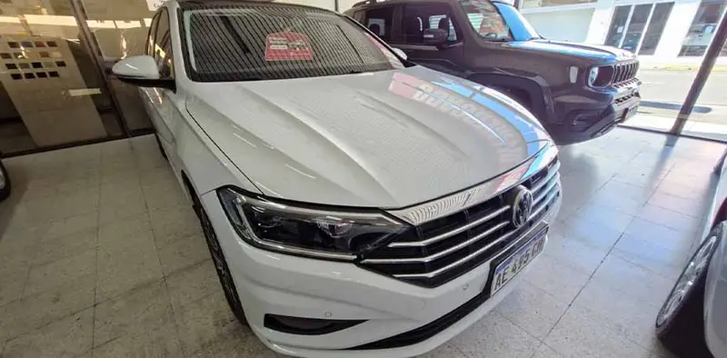 Volkswagen VENTO VENTO 1,4 TSI HIGHLINE AQ TIP 2020