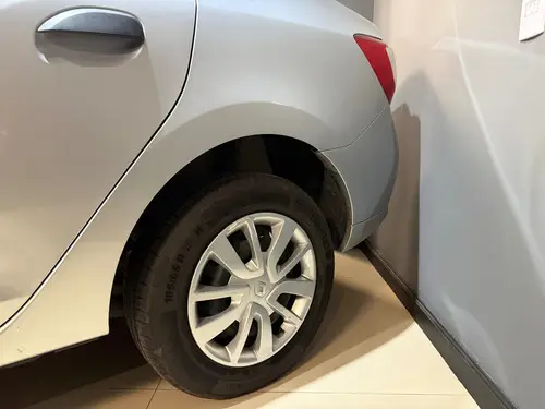 Renault Logan 1.6 16v Life 2024