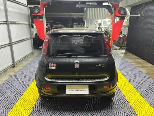 Fiat Uno 1.4 Sporting 2013