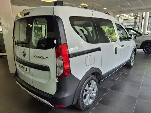 Renault Kangoo Ii 1.6 Sce Stepway 2026