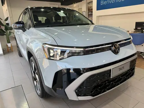 Volkswagen Taos 1.4 250 Tsi Highline Bi Tono Tiptronic 2026