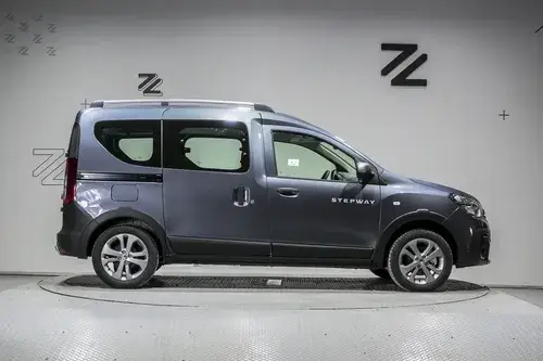 Renault Kangoo Ii 1.6 Sce Stepway 2026
