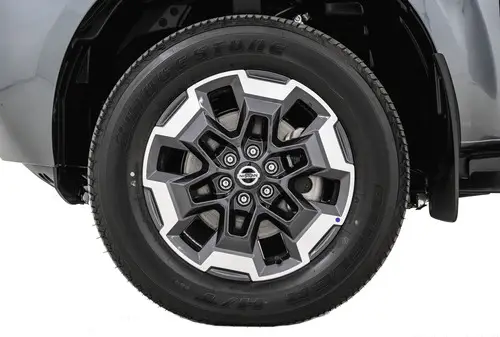 Nissan Frontier 2.3 BI TURBO D 4X2 CD XE 2025