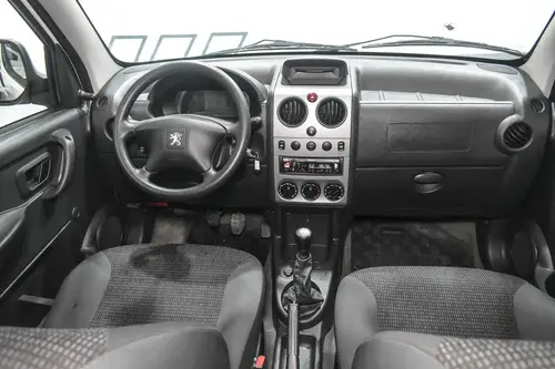 Peugeot Partner 1.6 Confort 2024