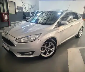 Ford Focus III 2.0 Se Plus At6 2016