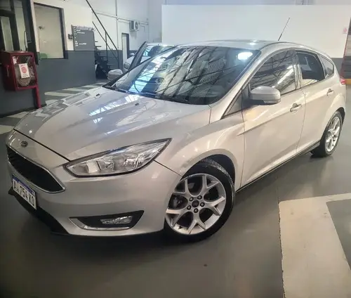 Ford Focus III 2.0 Se Plus At6 2016