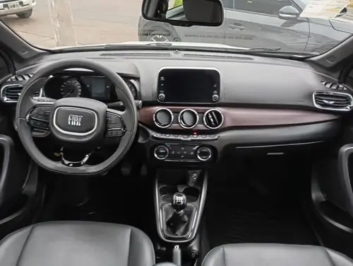 Fiat Cronos STILE 1.3 GSE BZ 2024