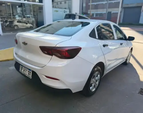 Chevrolet Onix plus 1.2 2021