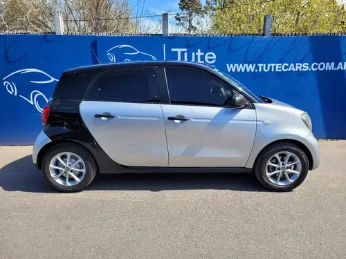Forfour 1.0 City 2016