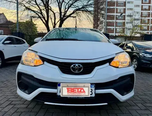 Toyota Etios 1.5 XS 4P L16 2018