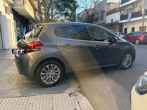 Peugeot 208 1.6 Allure Plus Hdi 2019