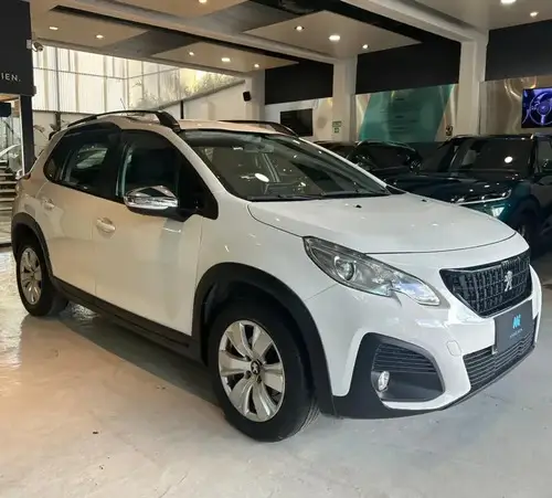 Peugeot 2008 Allure 1.6VTI MT 2020