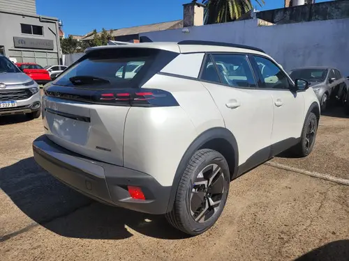 Peugeot 2008 1.0T Active Automatico 2026