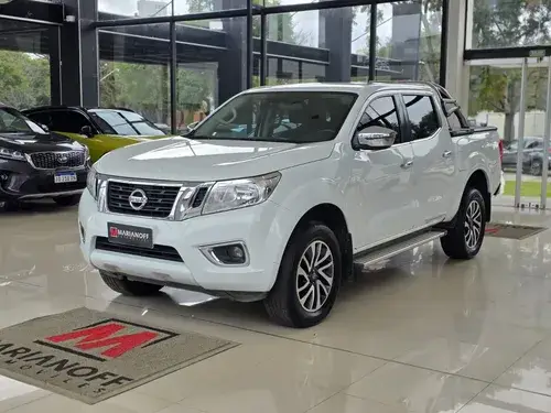 Nissan Frontier 2.3 Xe Cd 4x4 Mt 2020