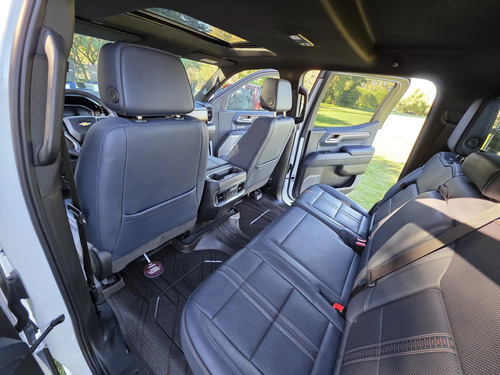 Chevrolet Silverado 5.3 V8 High Country 2025