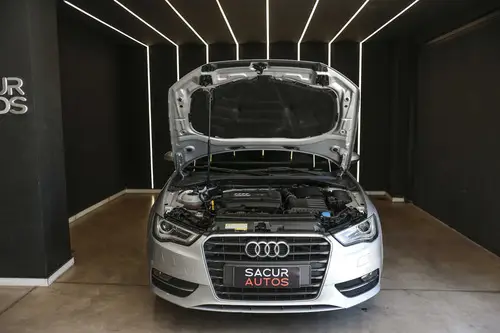 Audi A3 SPORTBACK 1.8T FSI L/13 2013