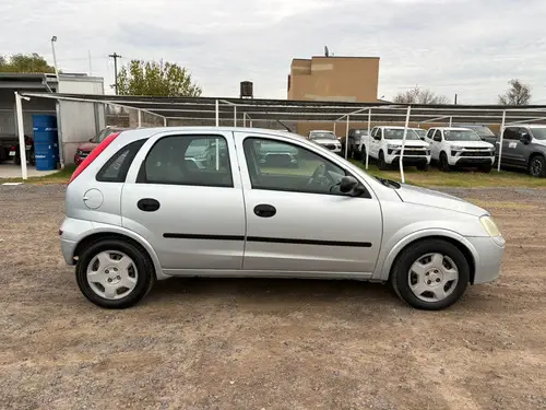 Chevrolet Corsa II 5 P GL AA DIR GAS 1.8 2007