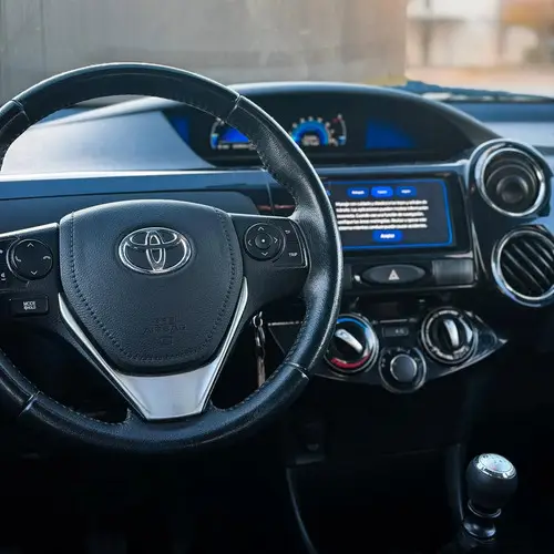 Toyota Etios 1.5 XLS MT6 5P 2021