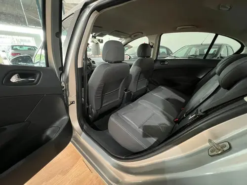 Peugeot 408 1.6 Active 115cv 2016