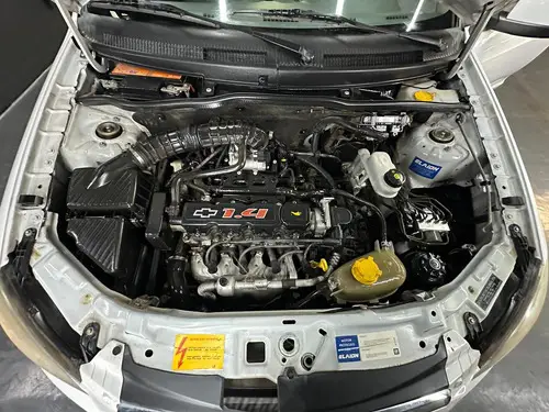 Chevrolet Celta 1.4 LT AB ABS 5P L13 2013