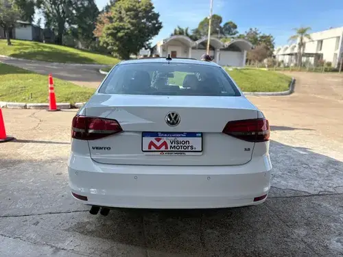Volkswagen Vento 2.5 Luxury 170cv 2017