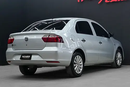 Volkswagen Voyage 1.6 GP I-Motion 2013