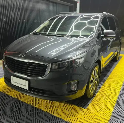 Kia Carnival 2.2 Crdi Ex Premium 2017